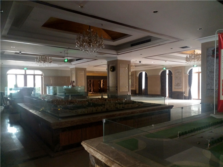 成都專業(yè)售樓部室內(nèi)裝修拆除清運恢復(fù)清水公司