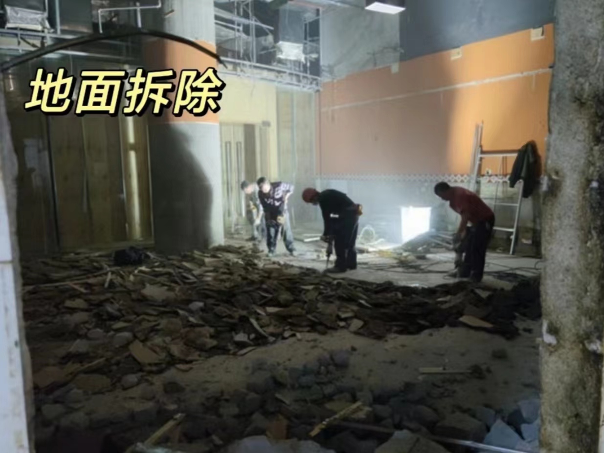 成都商場(chǎng)拆除|萬(wàn)象城彼得西餐廳拆除·第四天記錄